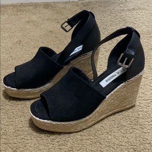 Steve madden black wedges